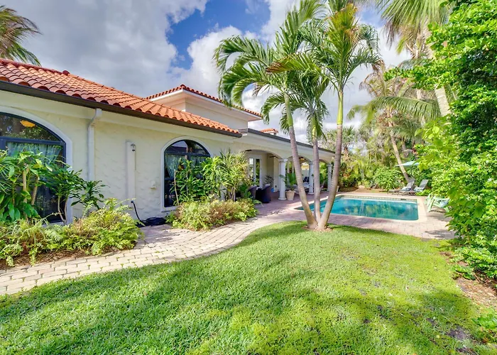 Endless Beach Days! Luxe Vero Beach Home W/ Pool